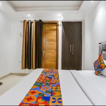 Hotel Aiims 뉴델리 외부 사진