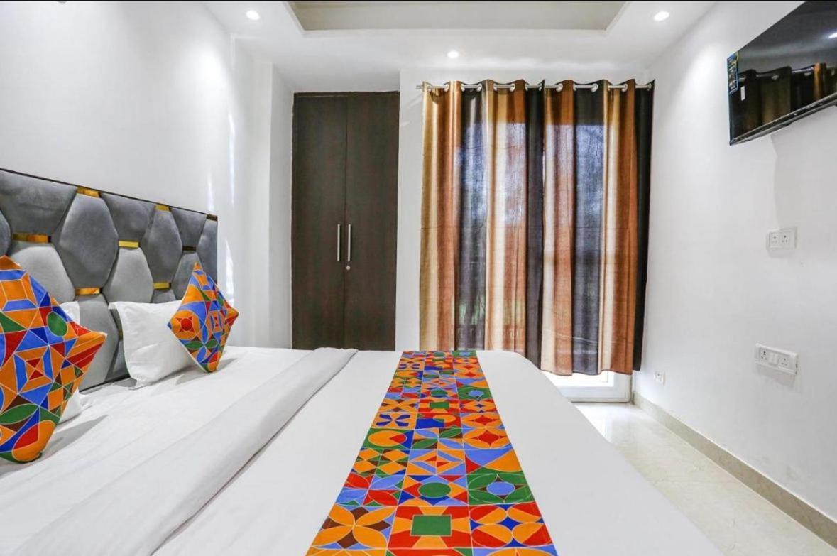 Hotel Aiims 뉴델리 외부 사진
